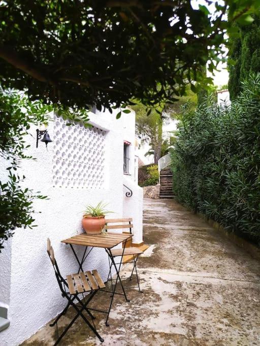 La Casa De Las Palmeras Muntanya la Sella Екстер'єр фото